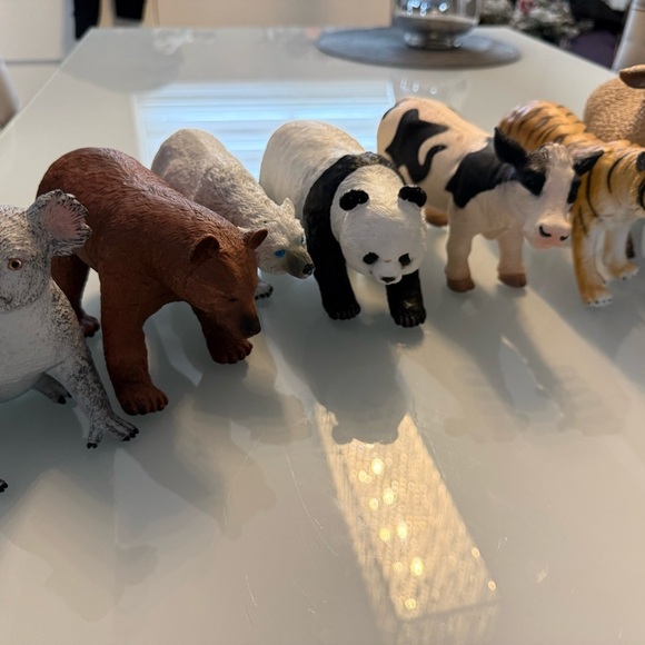 Animal Figurine Set - Picture 2 of 9